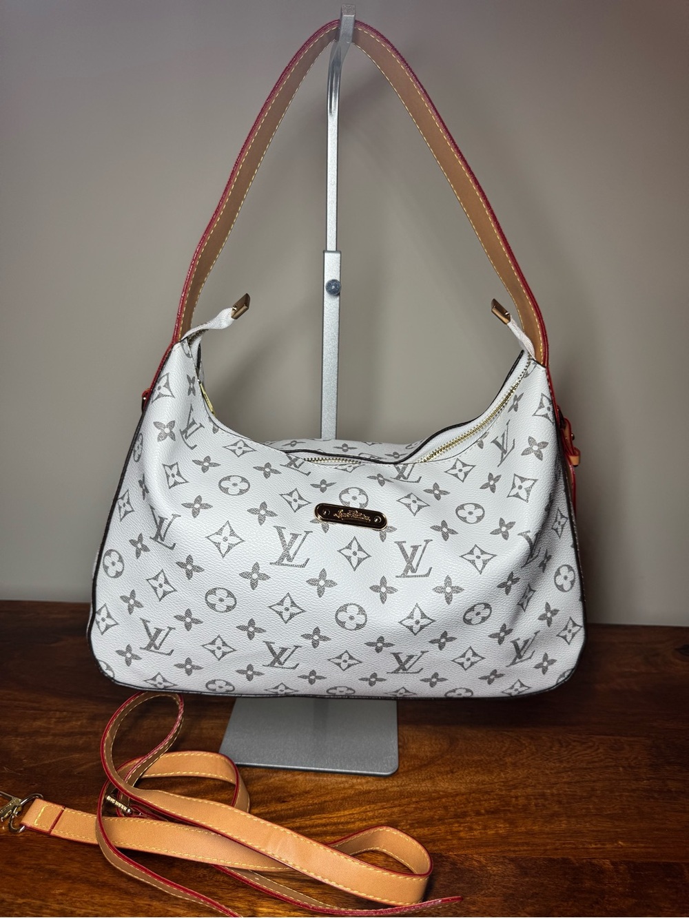 Shoulder Bag with Tan Strap. No Brand.